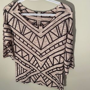 Tribal Pattern 3/4 Sleeve Top
